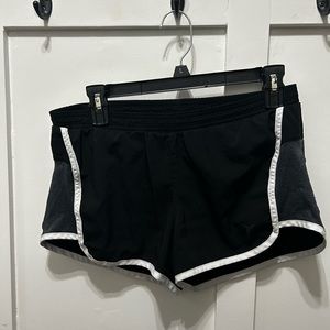 Old Navy Active Shorts‎ Size XS Black/White staple athletic workout